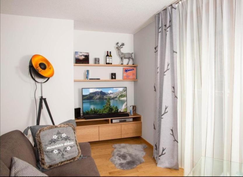 Mountain Deluxe Lägenhet Bartholomäberg Exteriör bild